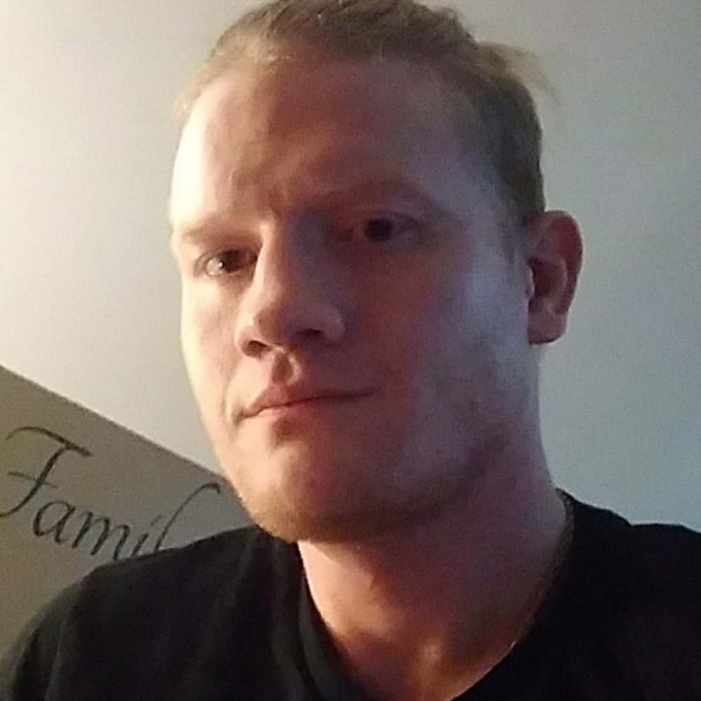 Meet your Posher, Kurtis